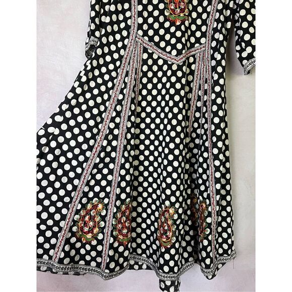 Plus Size Ethnic Style Maxi Dress - Picture 2 of 6